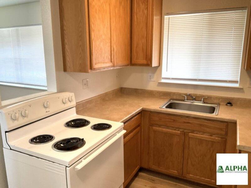 Apartment for rent at 789 Dixieanne Way #D, Sacramento, CA 95815