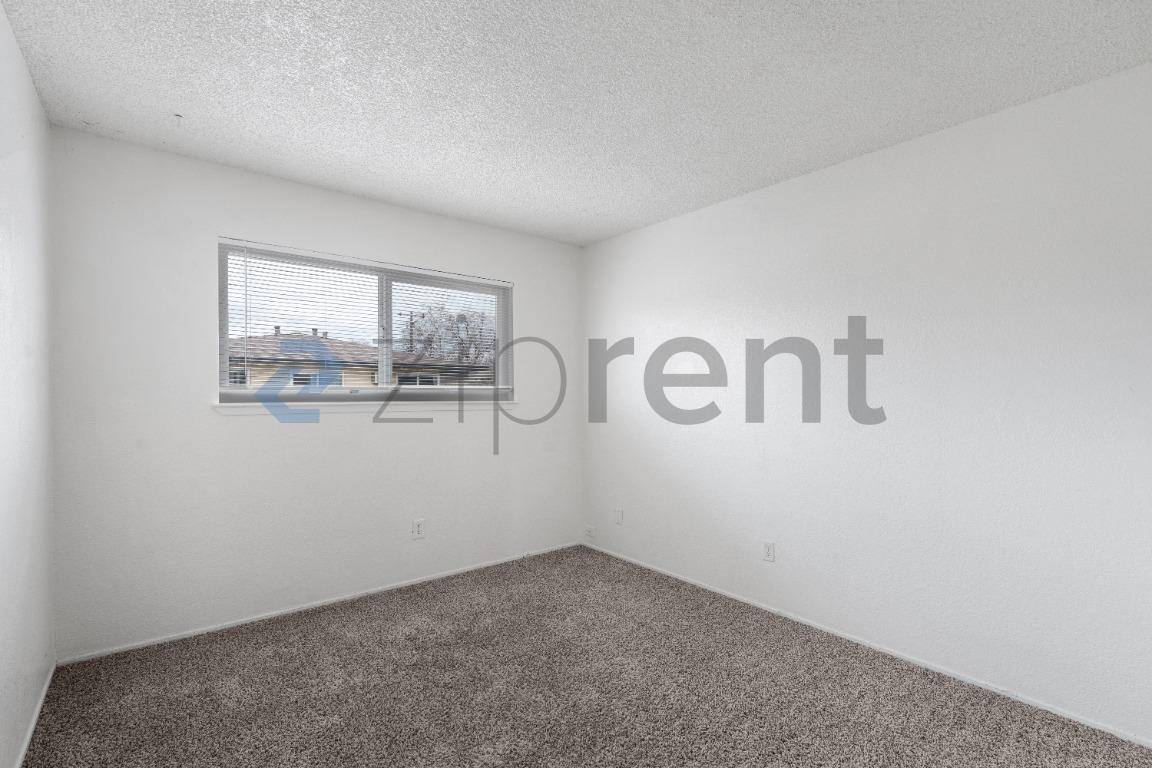 Apartment for rent at 4561 Ashcroft Ave #52, Sacramento, CA 95841