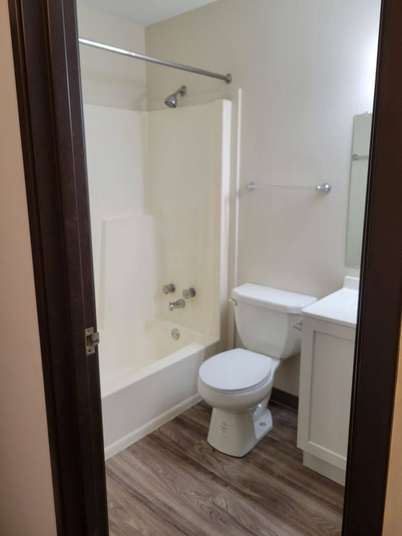 Apartment for rent at 1015 E Central Entrance, Duluth, MN 55811
