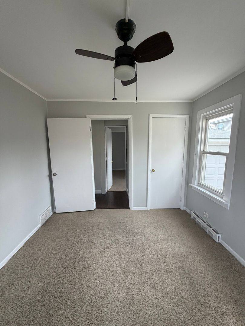 House for rent at 2209 Douglas Ave, Des Plaines, IL 60018