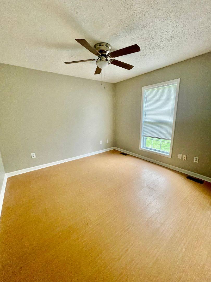Apartment for rent at 935 Tom Sadler Rd, Charlotte, NC 28214