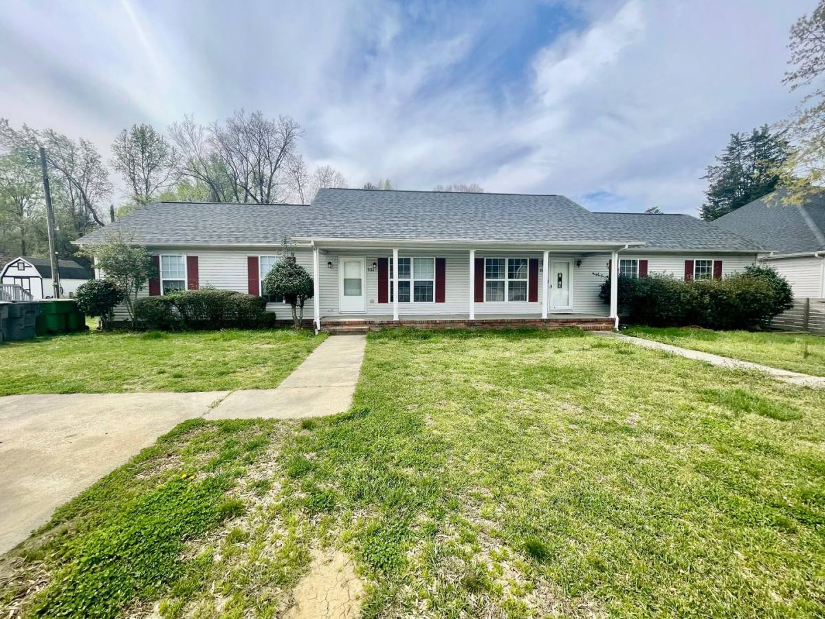 Apartment for rent at 935 Tom Sadler Rd, Charlotte, NC 28214