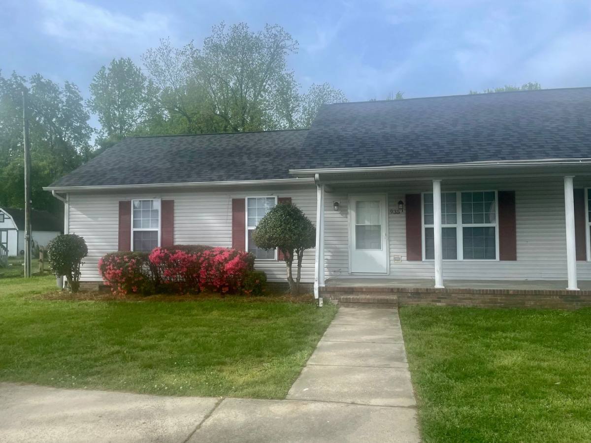 Apartment for rent at 935 Tom Sadler Rd, Charlotte, NC 28214