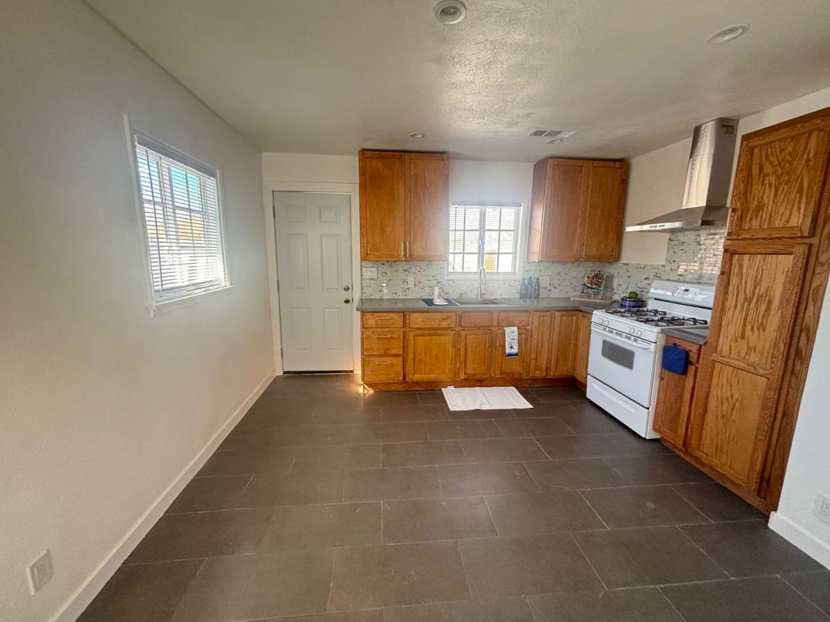 House for rent at 45025 1 2 10th St W, Lancaster, CA 93534