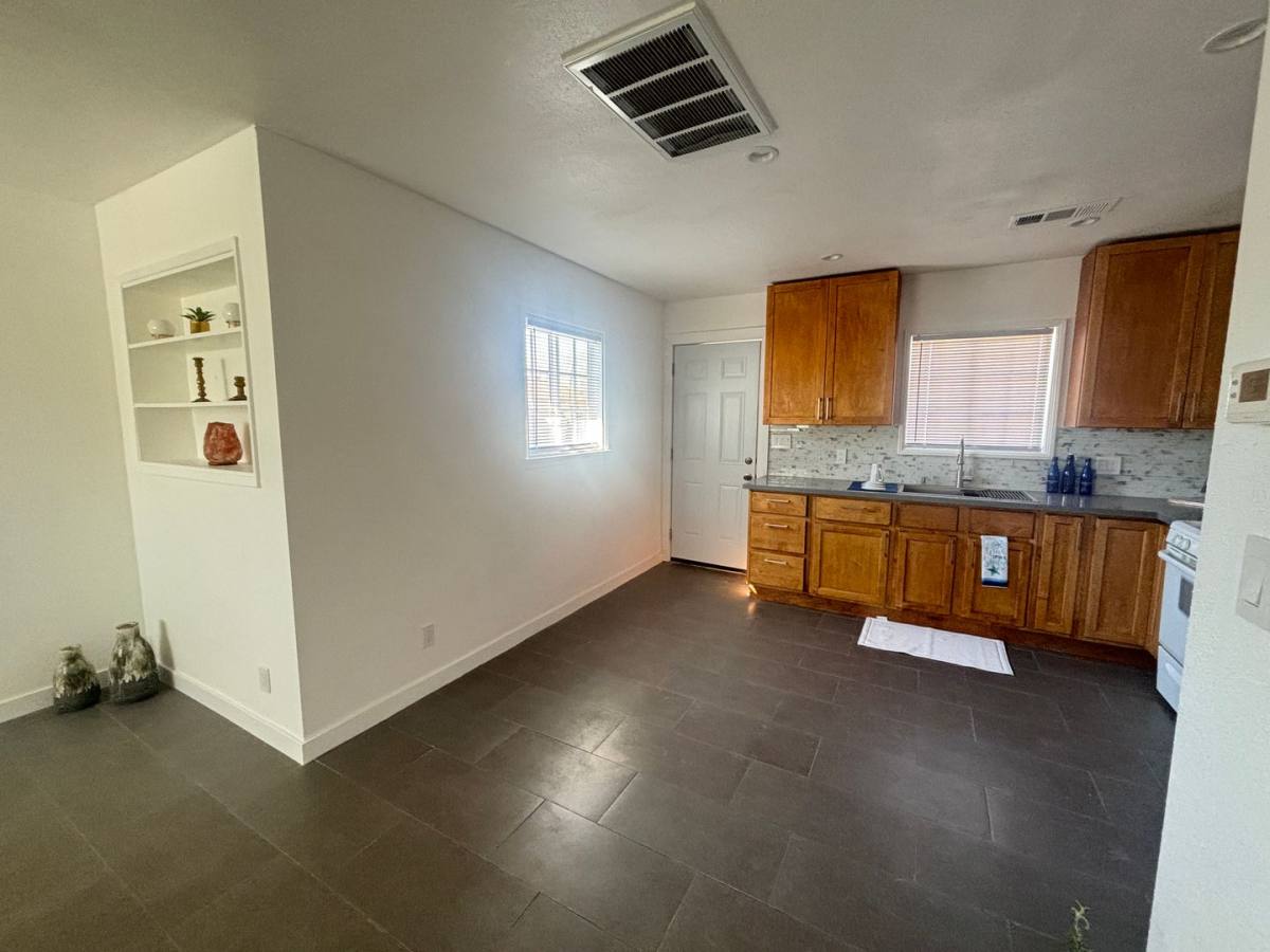 House for rent at 45025 1 2 10th St W, Lancaster, CA 93534