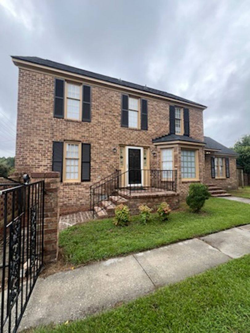 House for rent at 417 N Ebenezer Rd, Florence, SC 29501