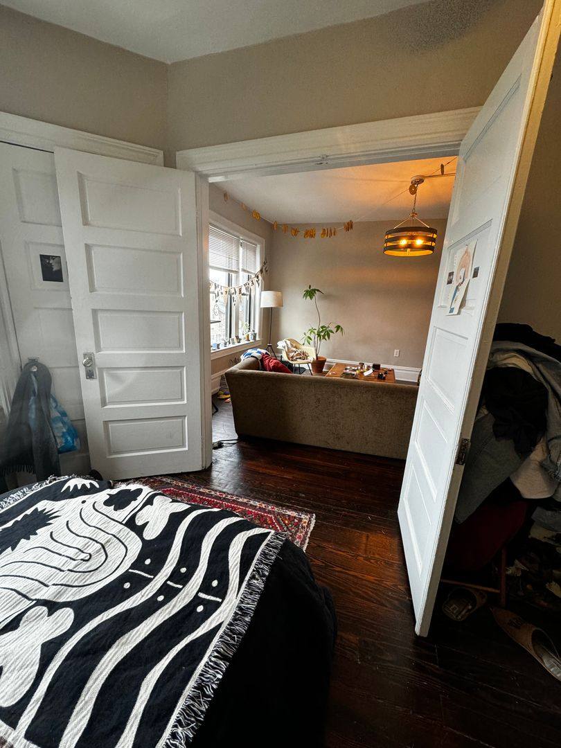 Apartment for rent at 4901 Friendship Ave, Pittsburgh, PA 15224