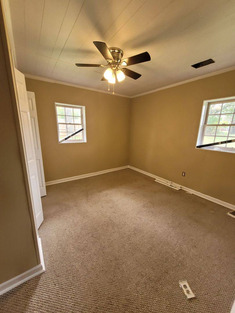 Apartment for rent at 70 Highway 98 E, Danielsville, GA 30633