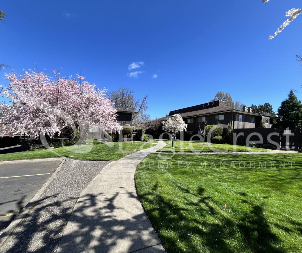 Condo for rent at 364 Catherine St, Walla Walla, WA 99362