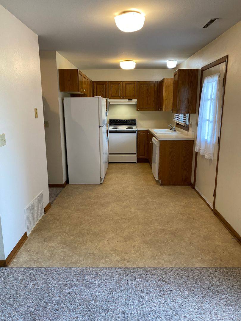 Apartment for rent at 3005 3009 Grove Ave, Ames, IA 50010