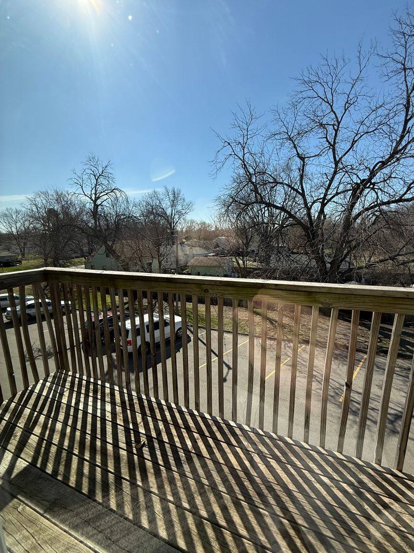 Apartment for rent at 3710 56th St, Des Moines, IA 50310