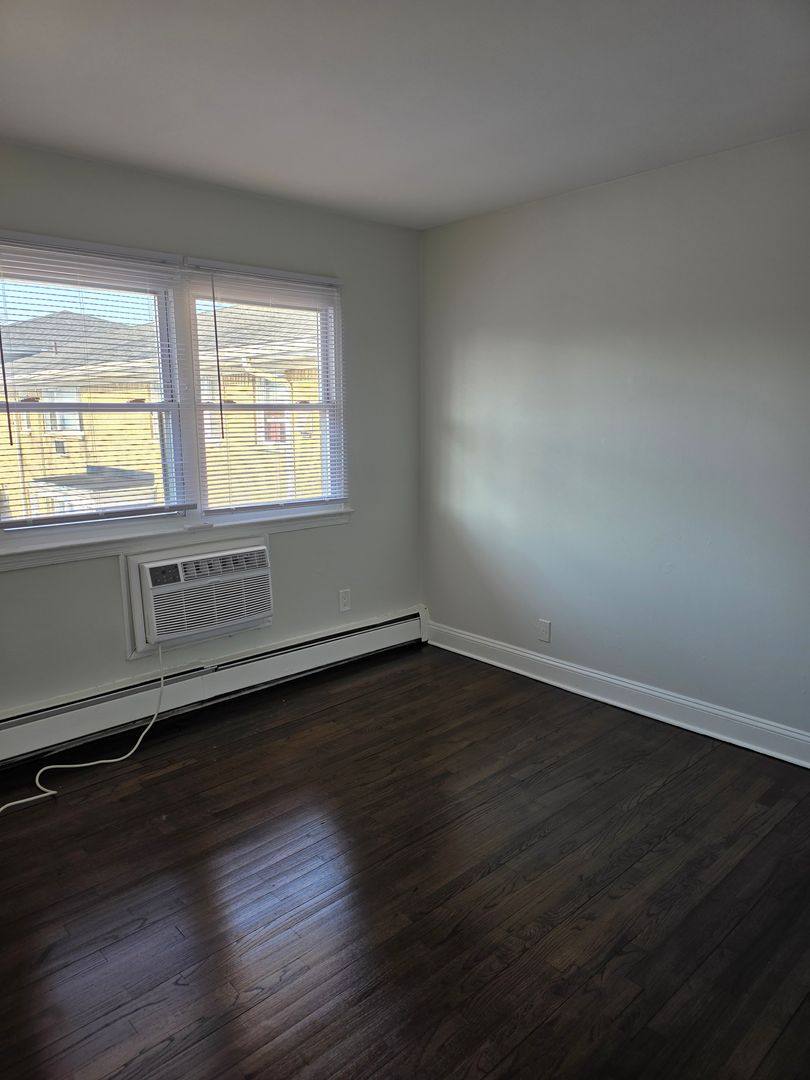 Apartment for rent at 461 Heckman St, Phillipsburg, NJ 08865