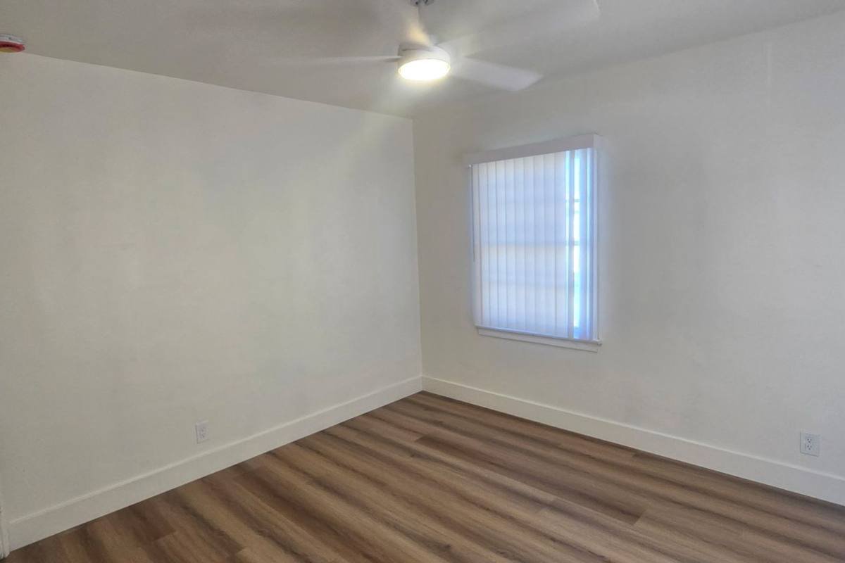 Apartment for rent at 1631 S Bronson Ave, Los Angeles, CA 90019