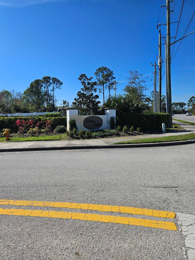 Townhouse for rent at 44 Bella Oaks Dr, Port Orange, FL 32129