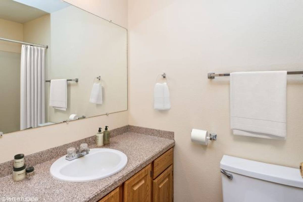 Apartment for rent at 33311 18th Lane S, Federal Way, WA 98003