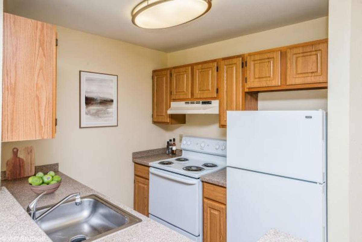 Apartment for rent at 33311 18th Lane S, Federal Way, WA 98003