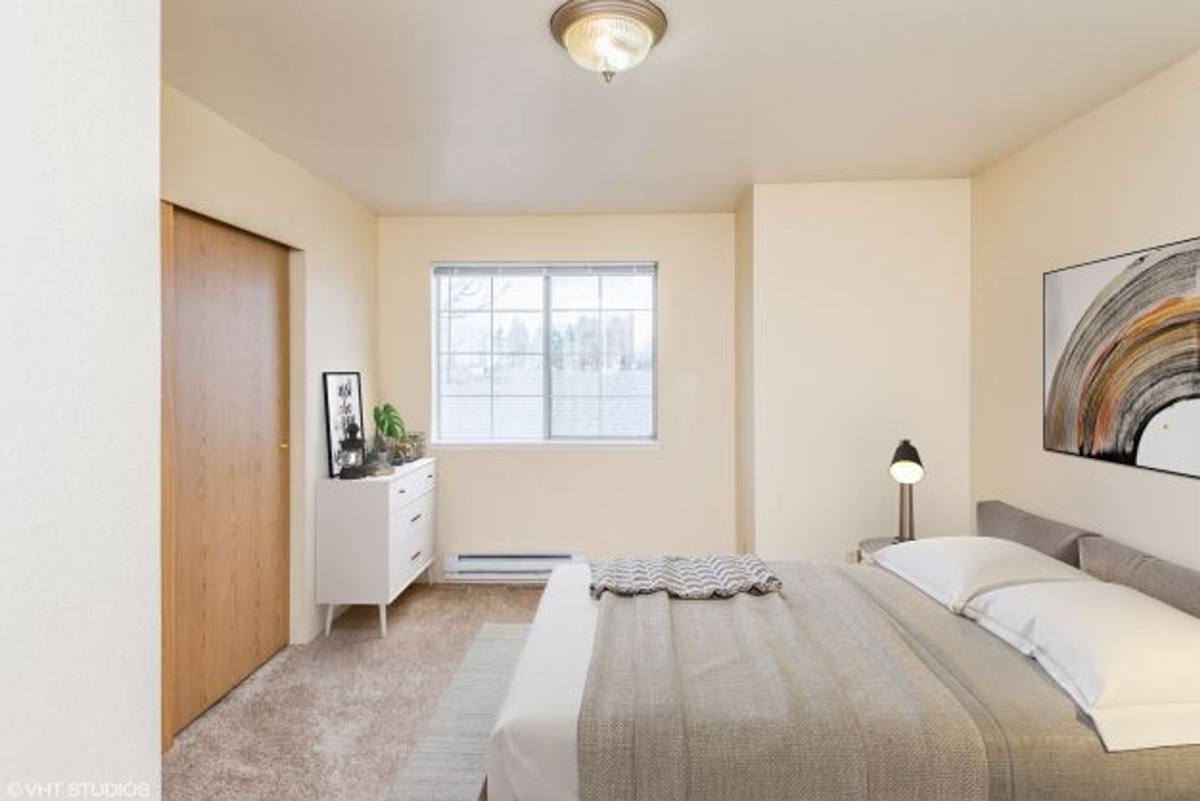 Apartment for rent at 33311 18th Lane S, Federal Way, WA 98003