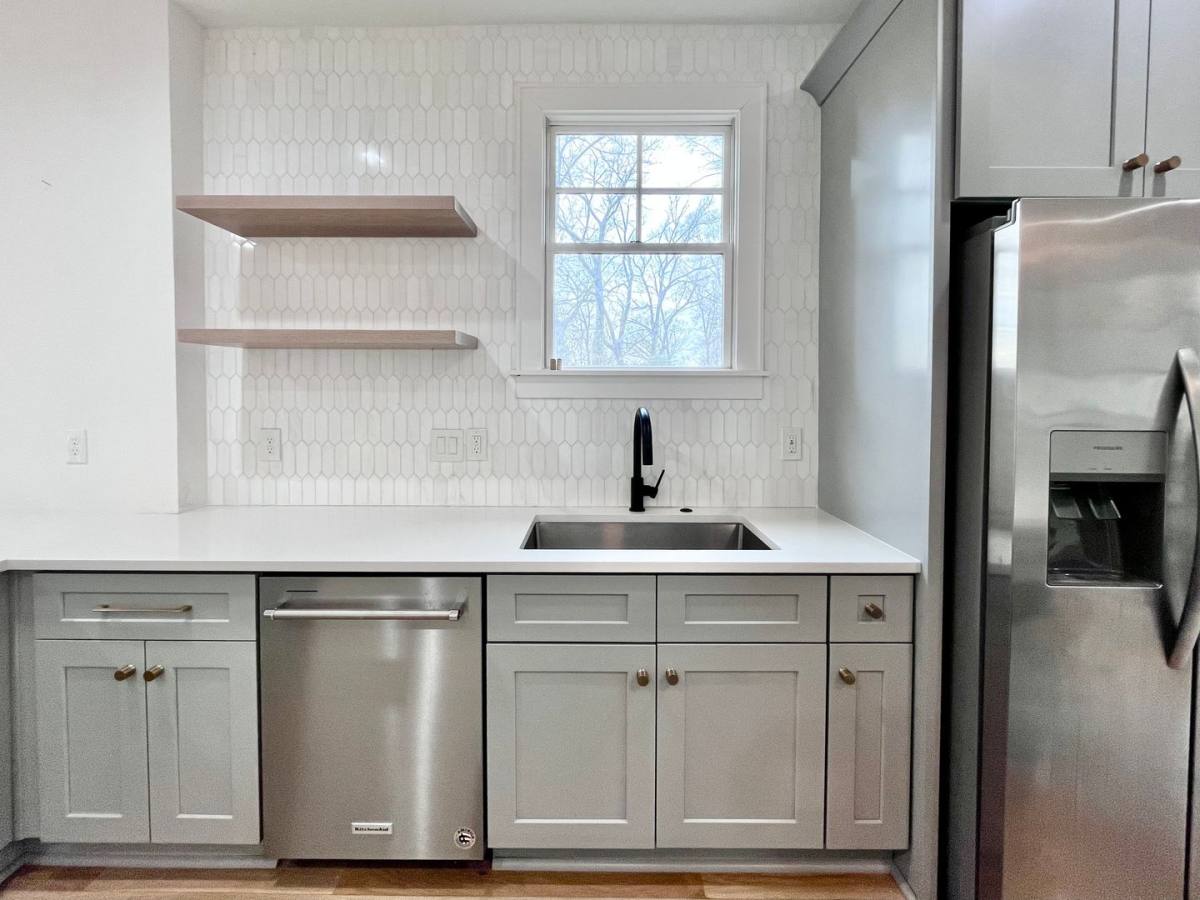 Townhouse for rent at 614 W Blvd, Charlotte, NC 28203