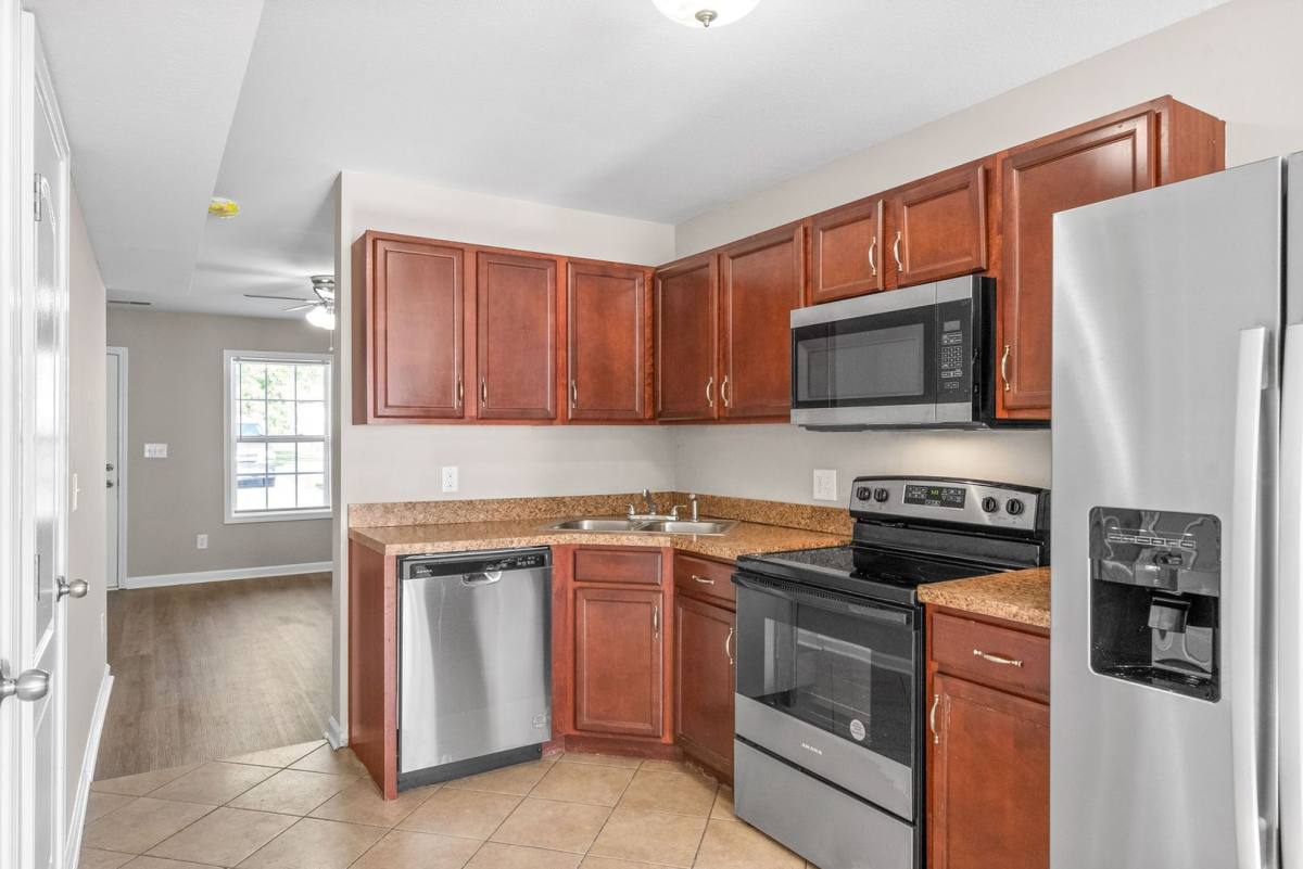 Apartment for rent at 65 Durrett Dr, Clarksville, TN 37042