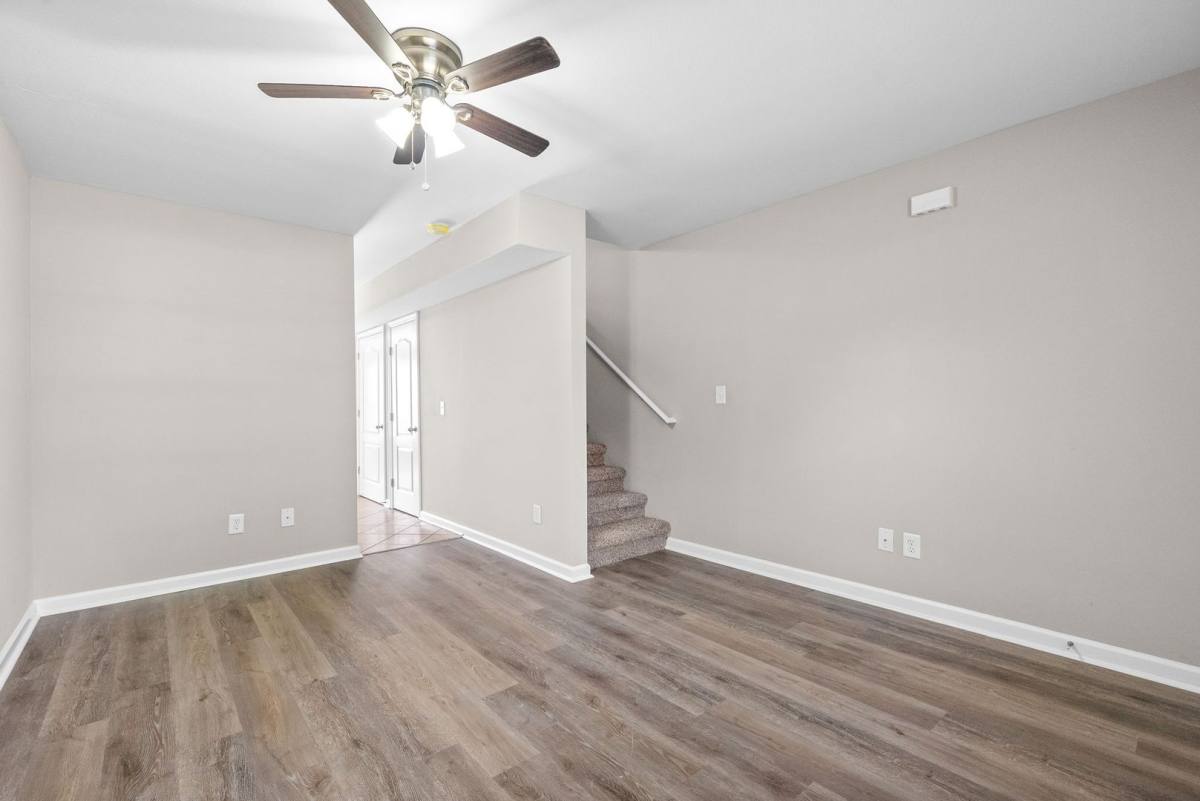 Apartment for rent at 65 Durrett Dr, Clarksville, TN 37042