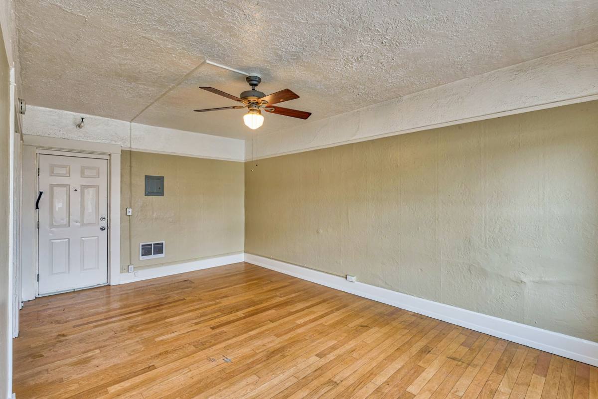 Apartment for rent at 612 E Burnside St, Portland, OR 97214