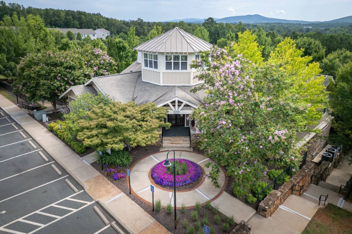 Apartment for rent at 1810 Candlewood Court, Charlottesville, VA 22903