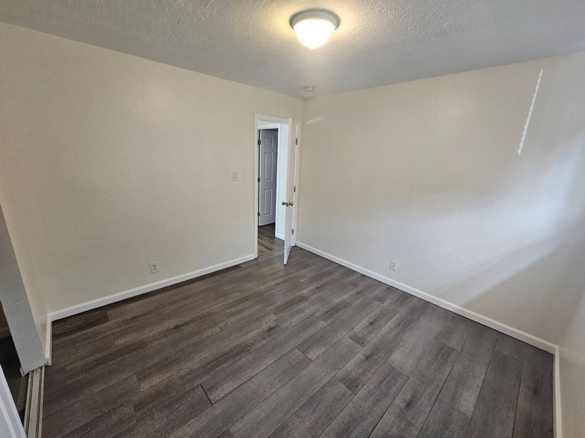 Apartment for rent at 8330 Birch St, Oakland, CA 94621