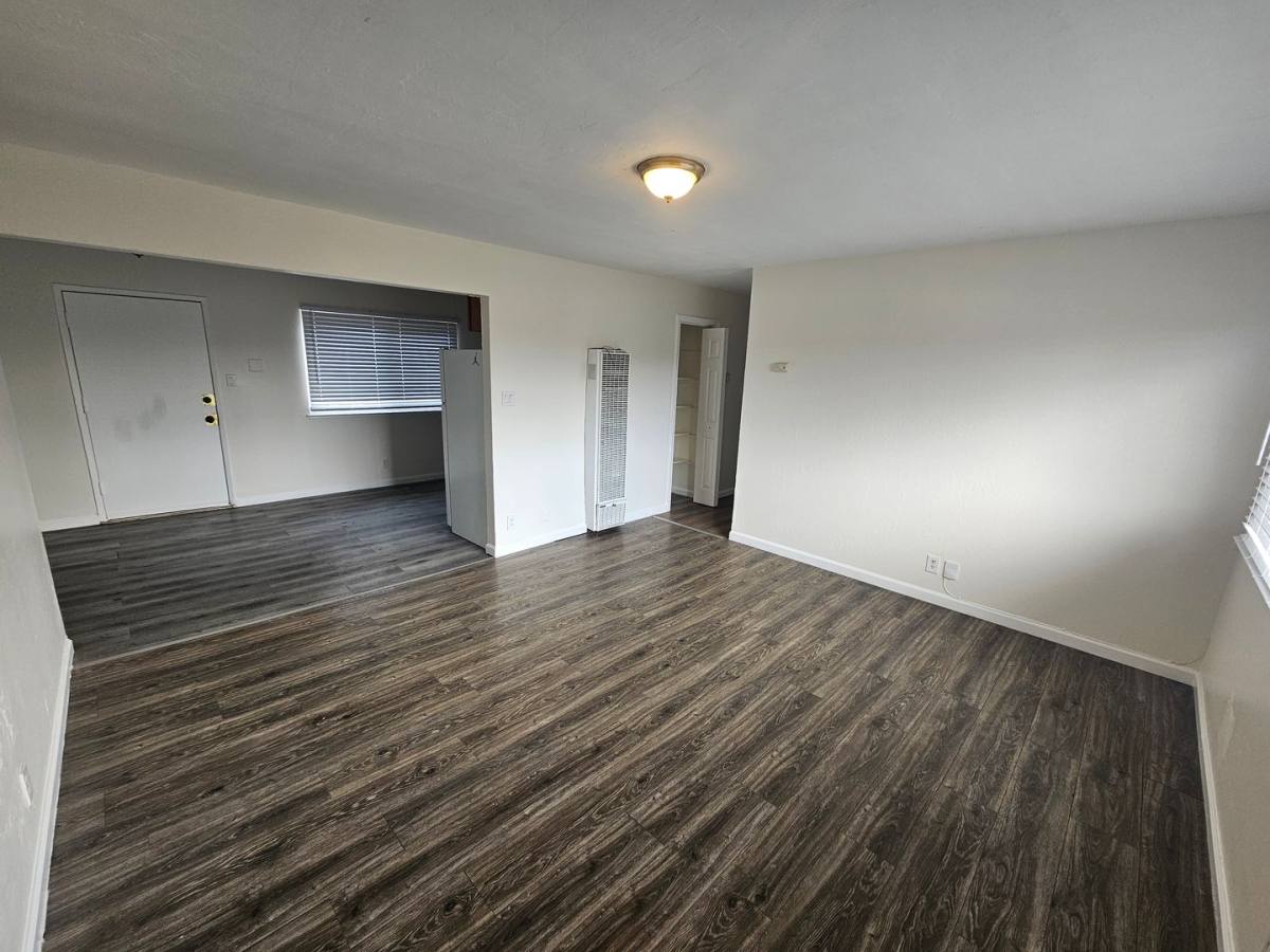 Apartment for rent at 8330 Birch St, Oakland, CA 94621
