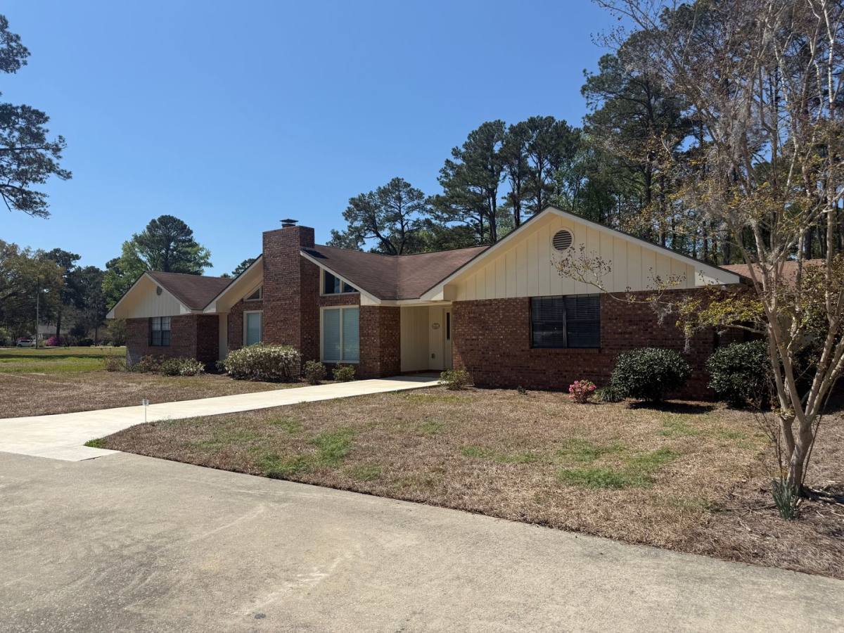 House for rent at 133 River Ridge Rd, Brunswick, GA 31523