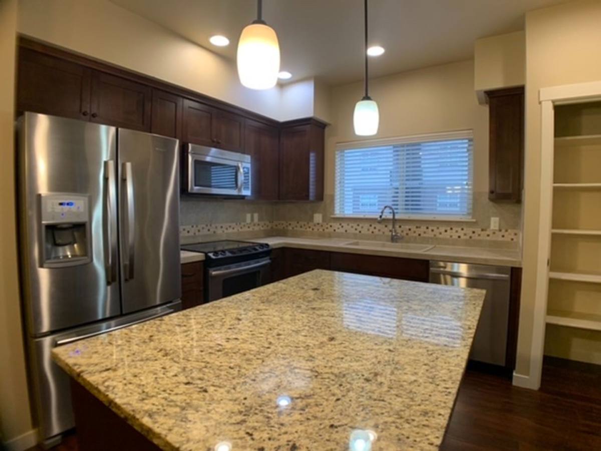 House for rent at 13905 SW Meridian St, Beaverton, OR 97005