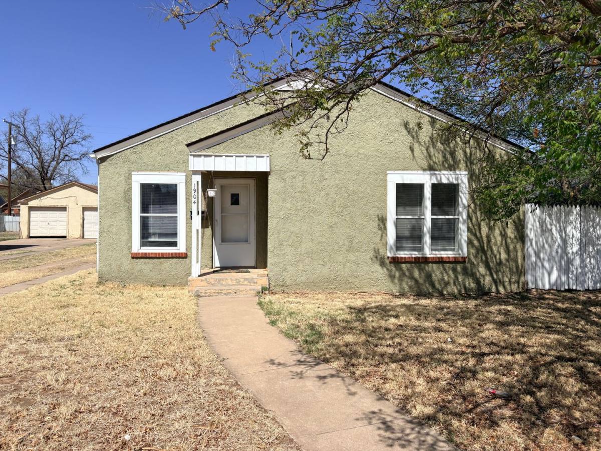 House for rent at 1904 24th Sreet, Lubbock, TX 79411