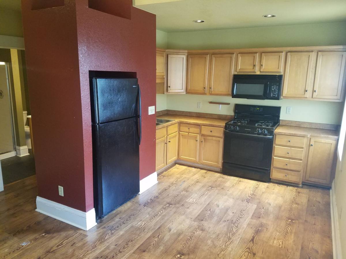 Apartment for rent at 1000 E Locust St, Milwaukee, WI 53212