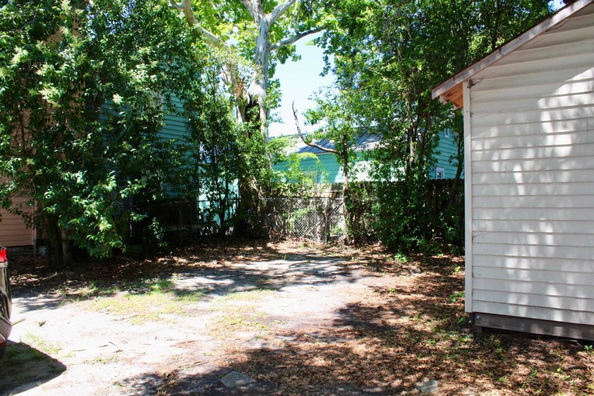 House for rent at 254 Rutledge Ave, Charleston, SC 29403