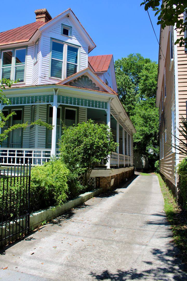 House for rent at 254 Rutledge Ave, Charleston, SC 29403