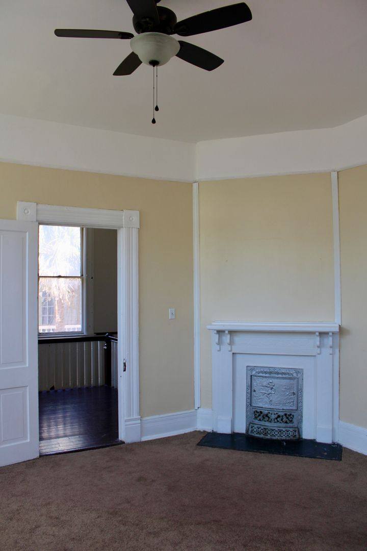 House for rent at 254 Rutledge Ave, Charleston, SC 29403