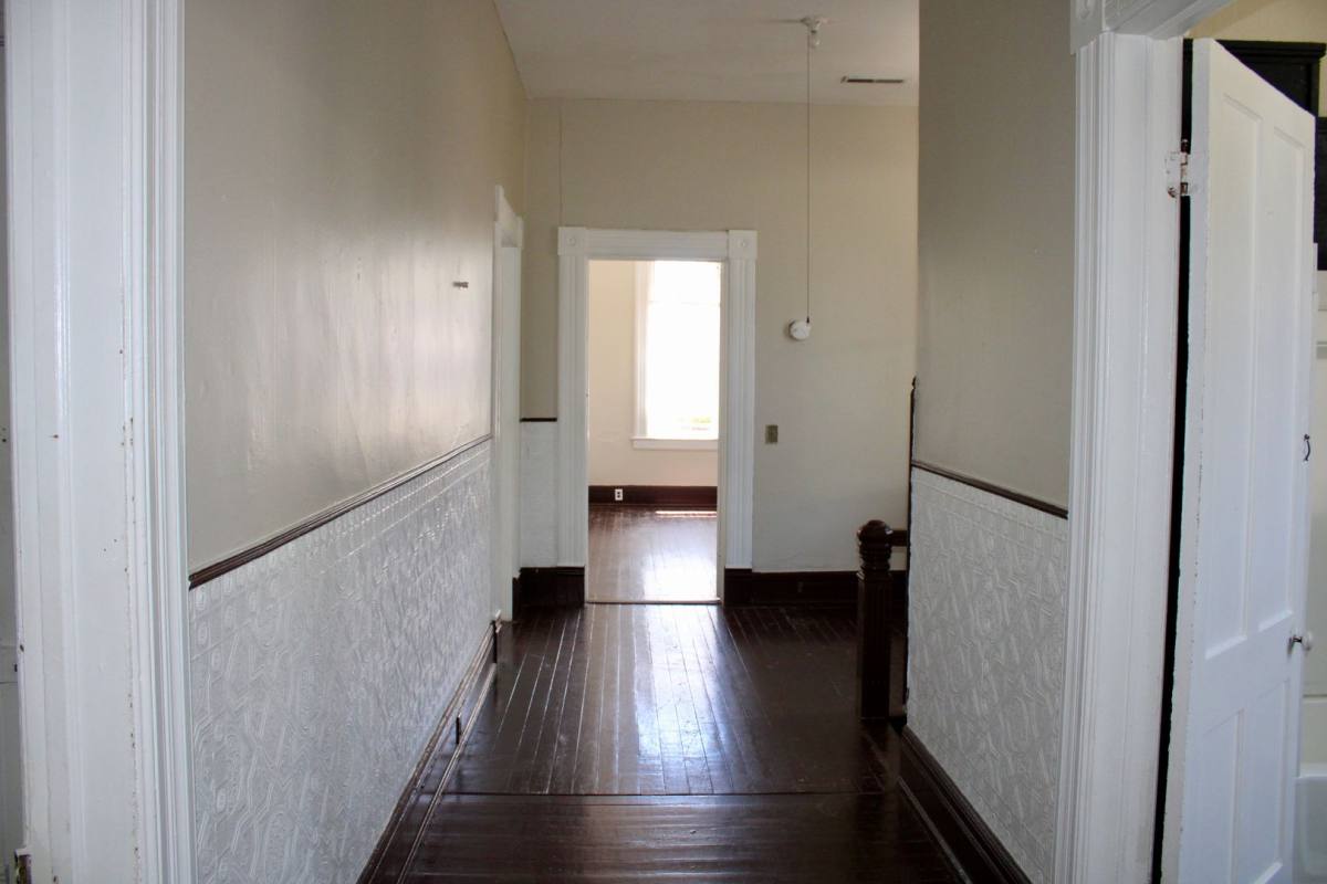 House for rent at 254 Rutledge Ave, Charleston, SC 29403