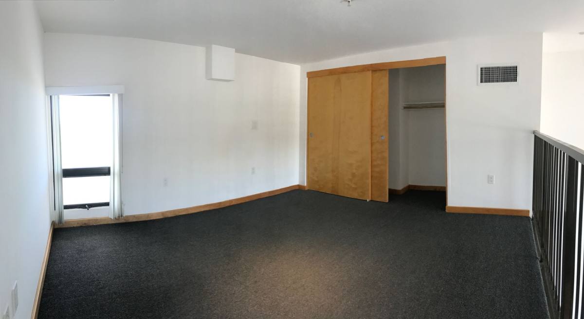 Apartment for rent at 515 W Main St, Merced, CA 95340