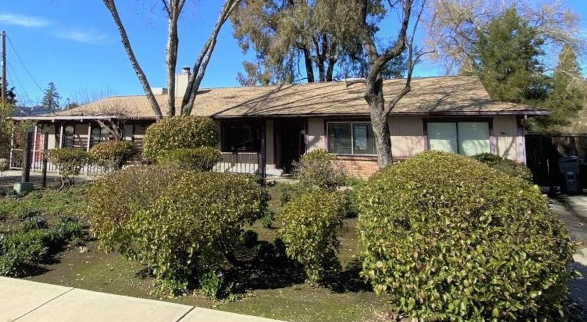 Apartment for rent at 7905 Curbaril Ave, Atascadero, CA 93422