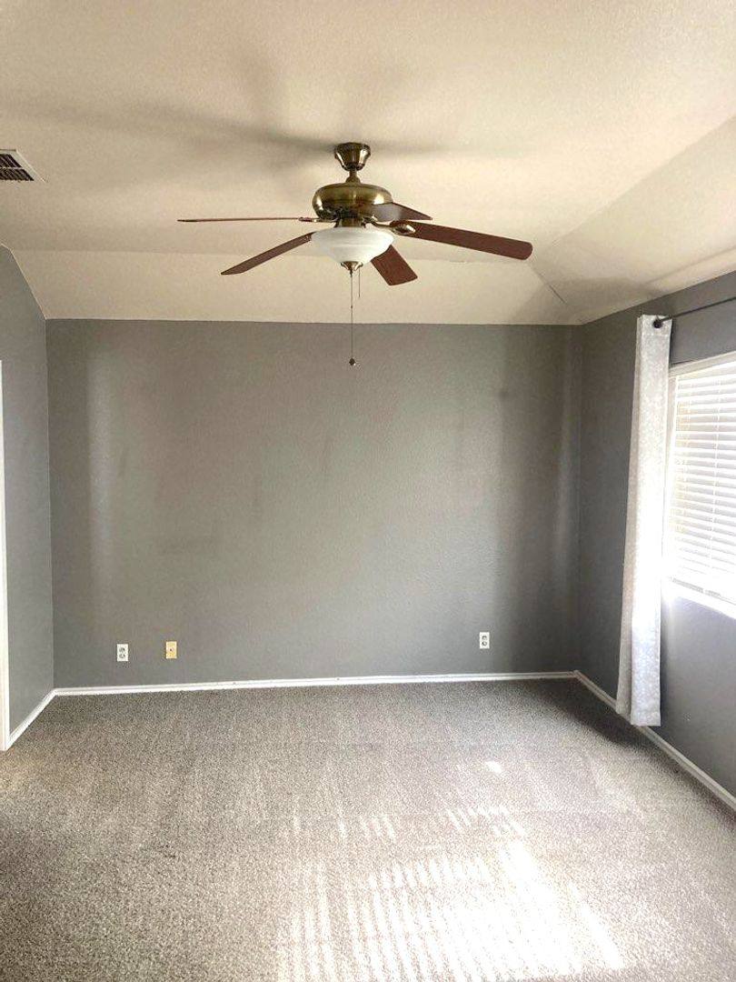 House for rent at 7915 Avellano, San Antonio, TX 78250
