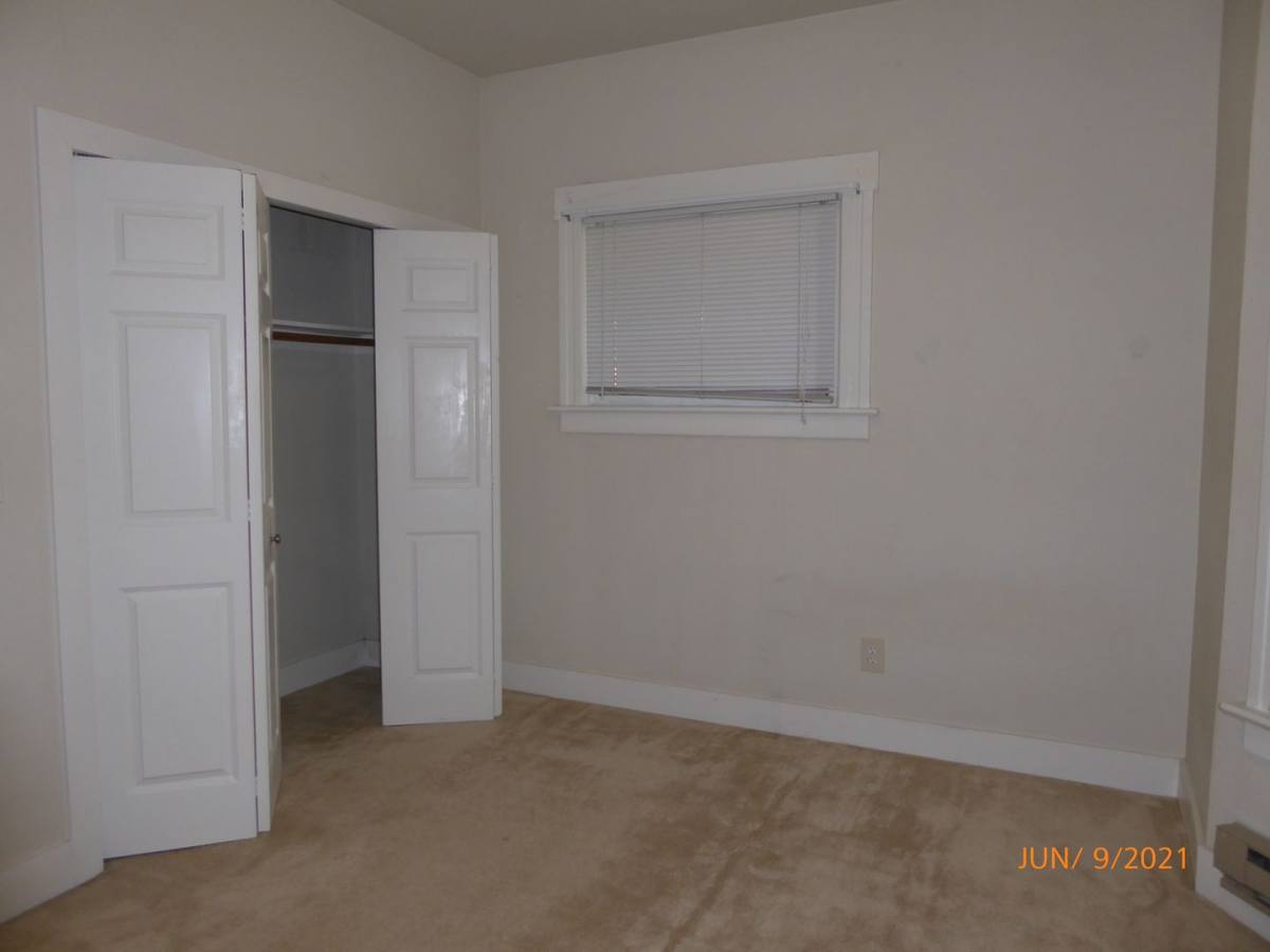 Apartment for rent at 1417 Boylston Ave, Seattle, WA 98122