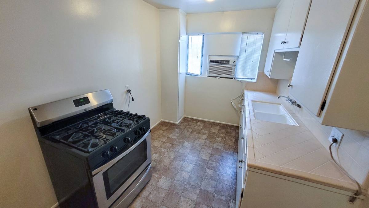 Apartment for rent at 10002 Ben Hur Ave, Whittier, CA 90605