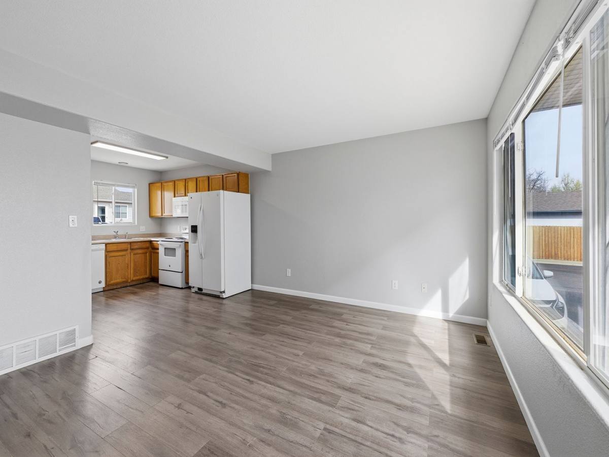 Townhouse for rent at 1321 Darrell Rd, Evans, CO 80620