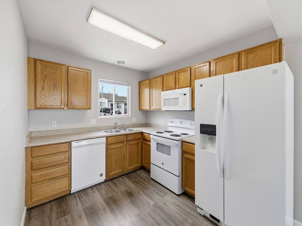 Townhouse for rent at 1321 Darrell Rd, Evans, CO 80620