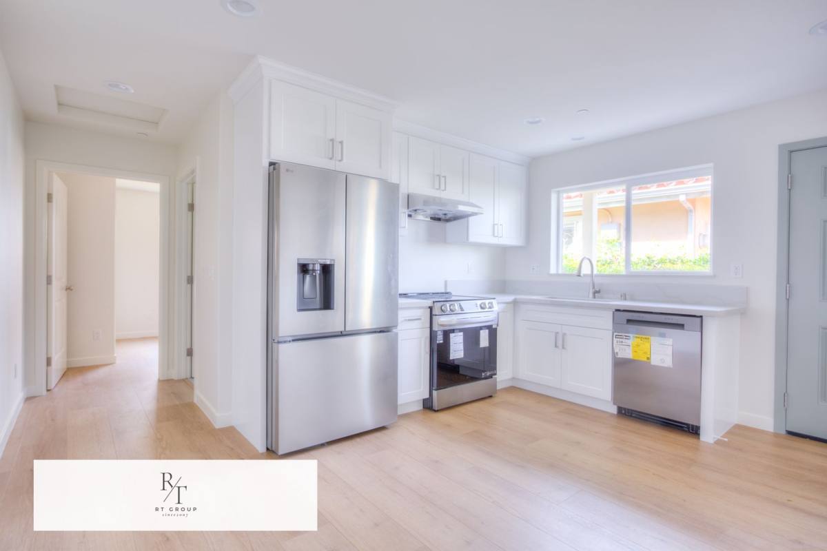 Apartment for rent at 1806 8th St, Alhambra, CA 91803