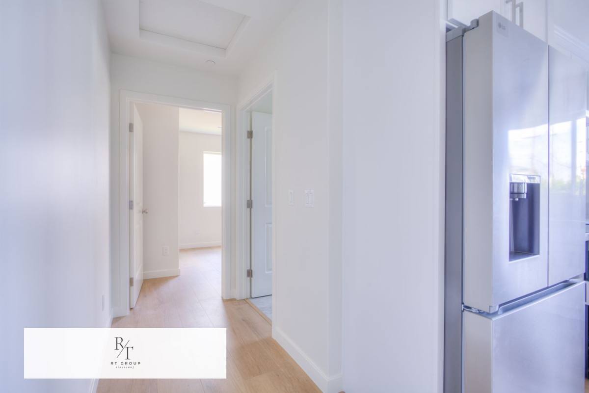 Apartment for rent at 1806 8th St, Alhambra, CA 91803