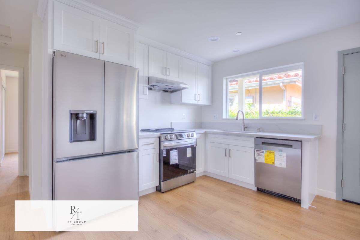 Apartment for rent at 1806 8th St, Alhambra, CA 91803