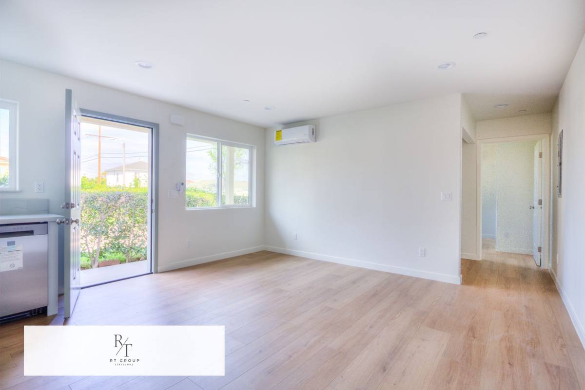 Apartment for rent at 1806 8th St, Alhambra, CA 91803