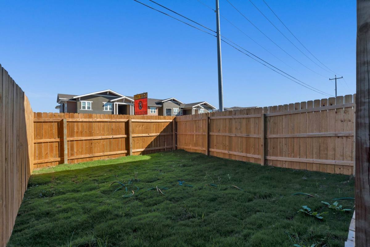 Townhouse for rent at 9426 Apple Ridge Lane, San Antonio, TX 78239