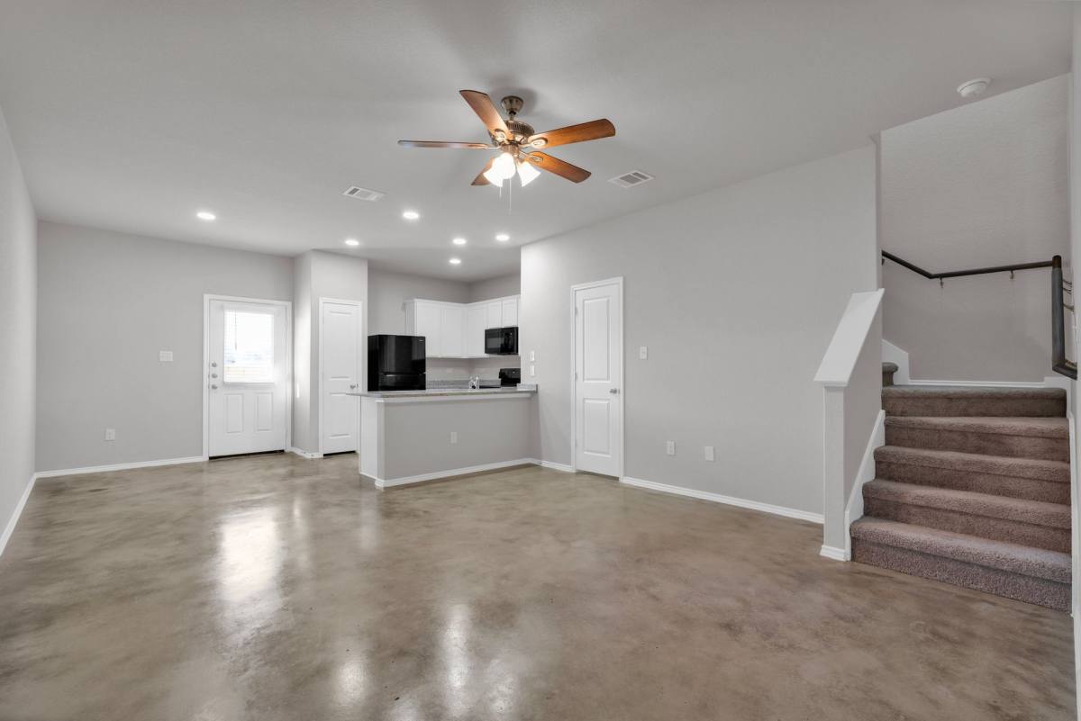 Townhouse for rent at 9426 Apple Ridge Lane, San Antonio, TX 78239