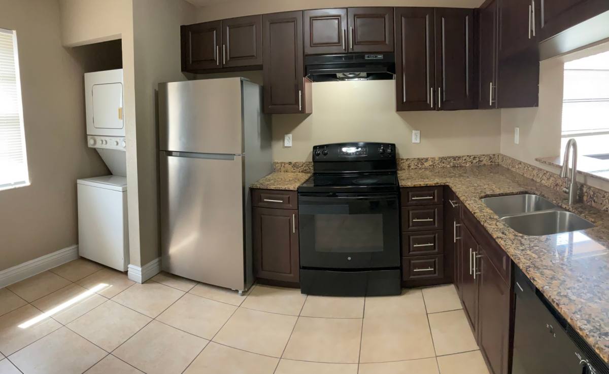 Apartment for rent at 4170-4178 NW 114th Ave, Coral Springs, FL 33065